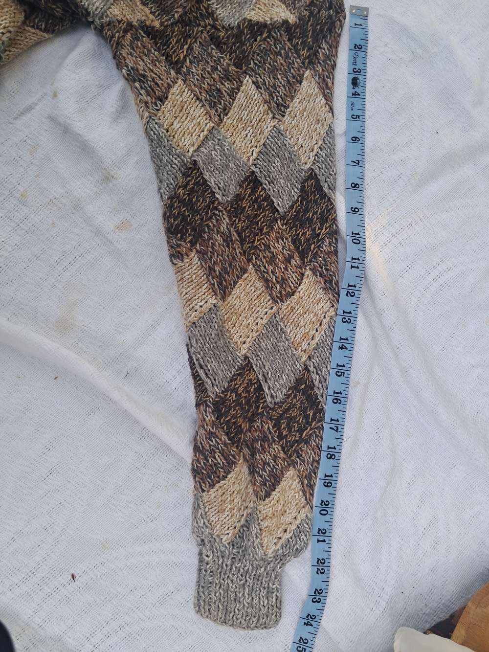 Unique Vintage Handknit Sweater - Picture 6 of 9